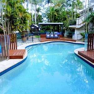 Outrigger Bay Aparthotel